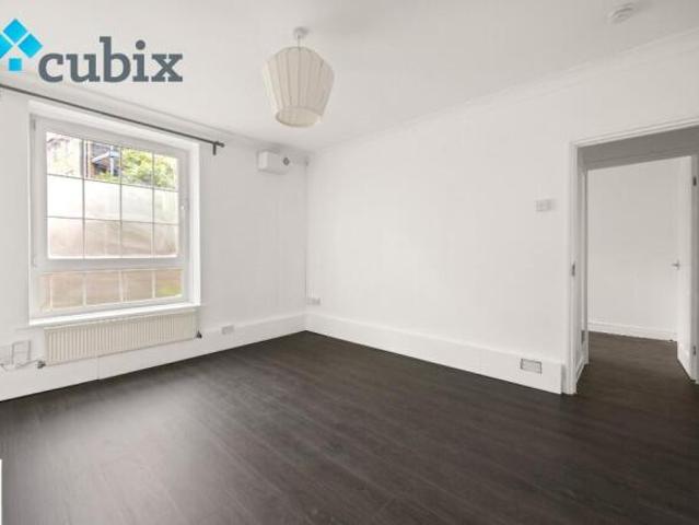 Flat for rent in Cat Hill