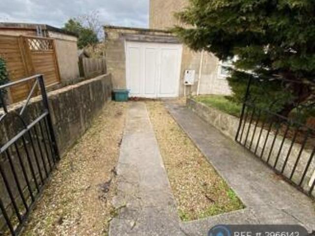 Flat for rent in Dulcote, Bath And North East Somerset
