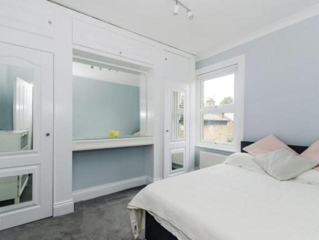 Flat for rent in Greater London