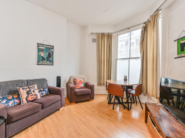 Apartment for rent in Clapham Junction, Greater London
