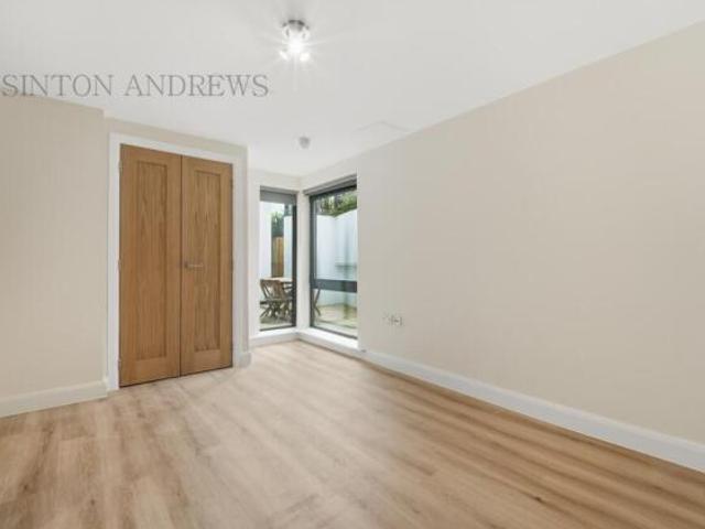 Flat for rent in Uxbridge, Greater London