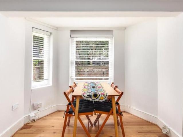 Flat for rent in South Hackney, Greater London