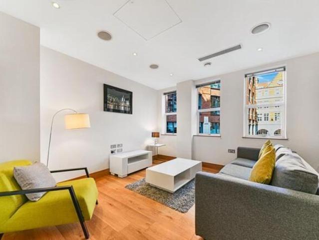 Flat for rent in Cat Hill