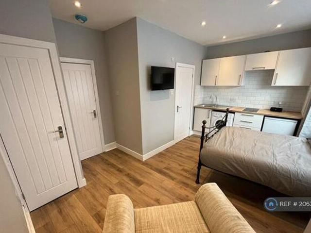 House for rent in Luton, England