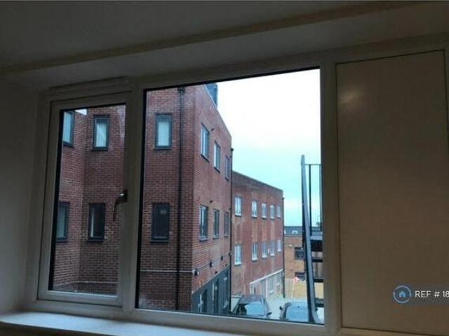 House for rent in Luton, England