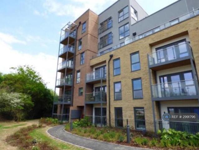 Flat for rent in Monkston Park, Milton Keynes