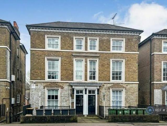 House for rent in Midway, Kent
