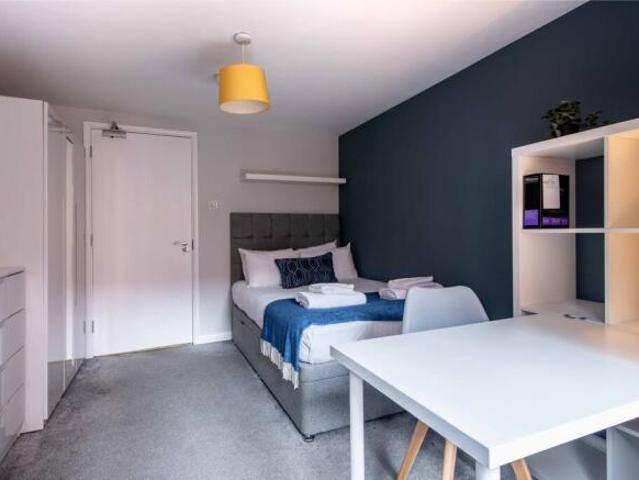 Flat for rent in Haddon, East Midlands