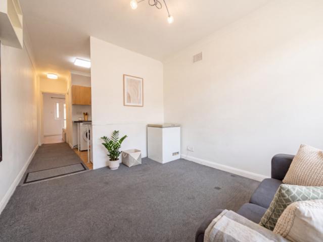Flat for rent in Isleworth, Greater London