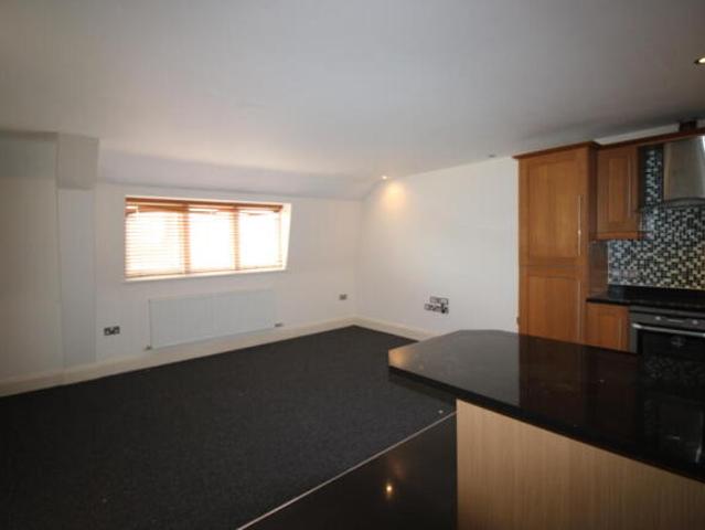 Flat for rent in Margate Old Town, Acol