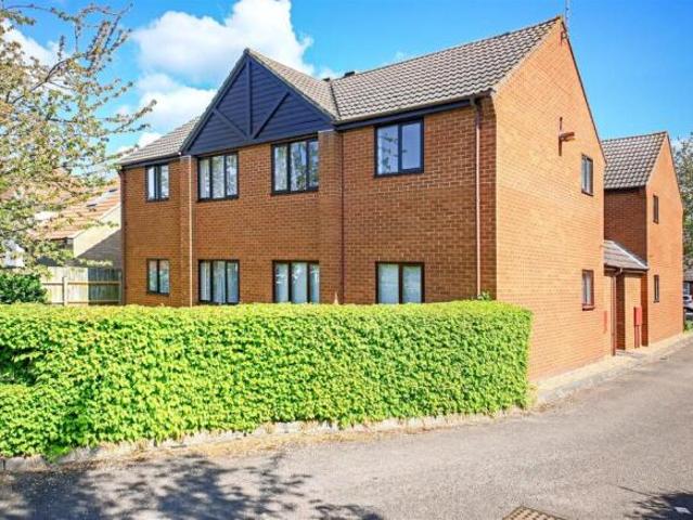 Flat for rent in Chesterton, Arbury