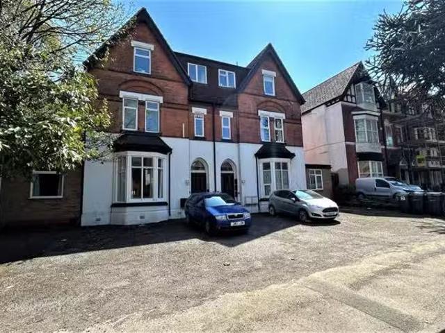 House for rent in Ferme Park, Greater London