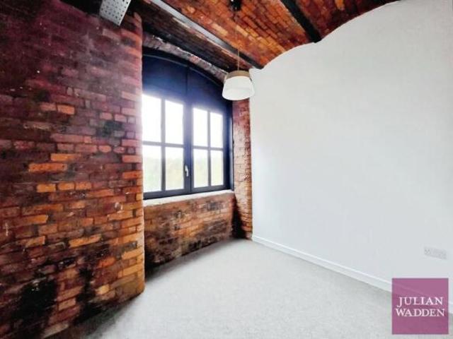 Flat for rent in Greater Manchester