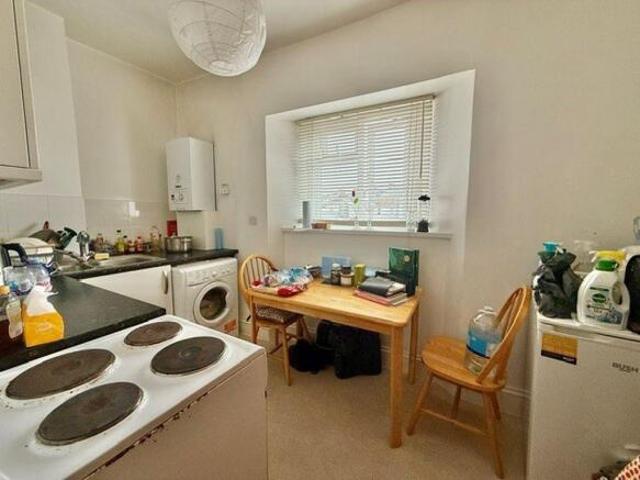 Flat for rent in Follaton, South Hams