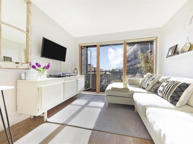 Flat for rent in Dalston