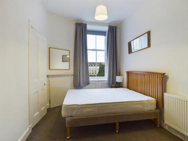 Flat for rent in Morningside, Scotland