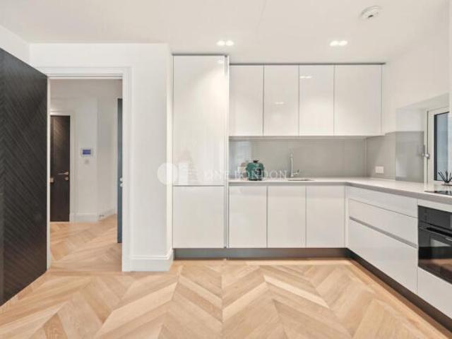 Flat for rent in Greater London