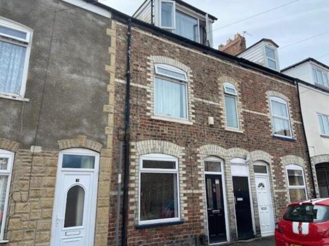 Flat for rent in Acomb, North East