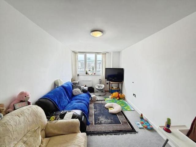 Flat for rent in Orton Goldhay, Peterborough