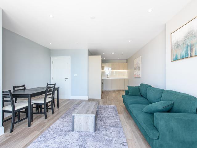 Apartment for rent in New Southgate, Greater London