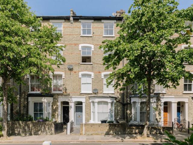 Flat for rent in Finsbury Park, Islington