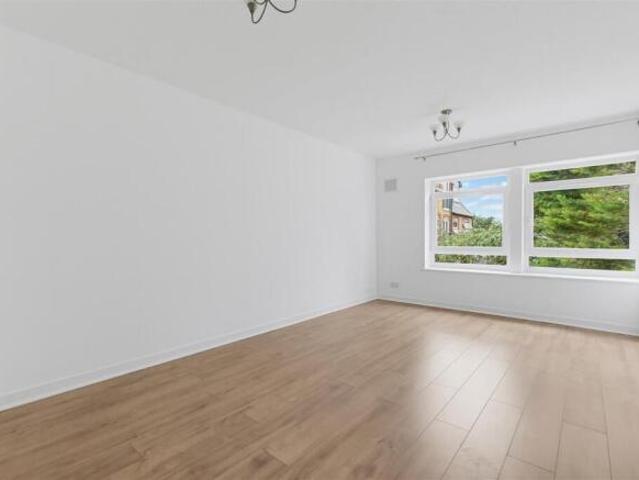 Flat for rent in Wimbledon, Greater London