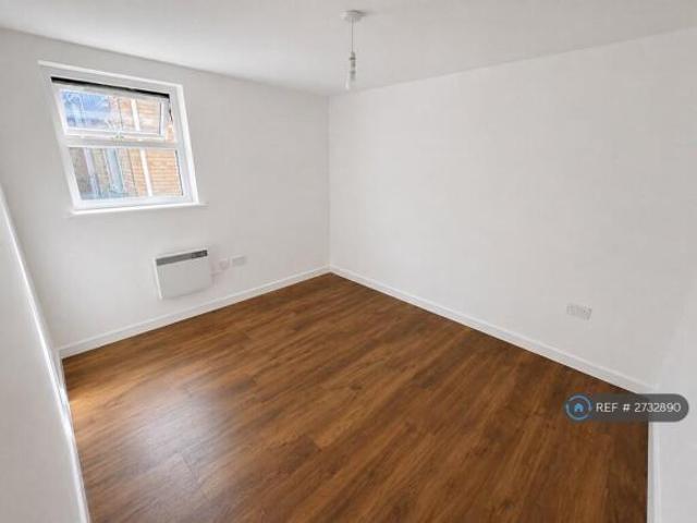 Flat for rent in Feckenham, City Of Bristol