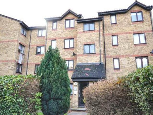 House for rent in Lyons, Greater London