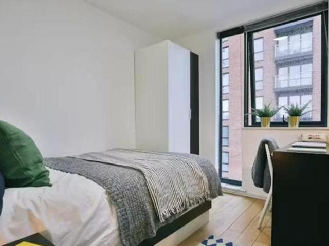 House for rent in Birkenhead, Wirral