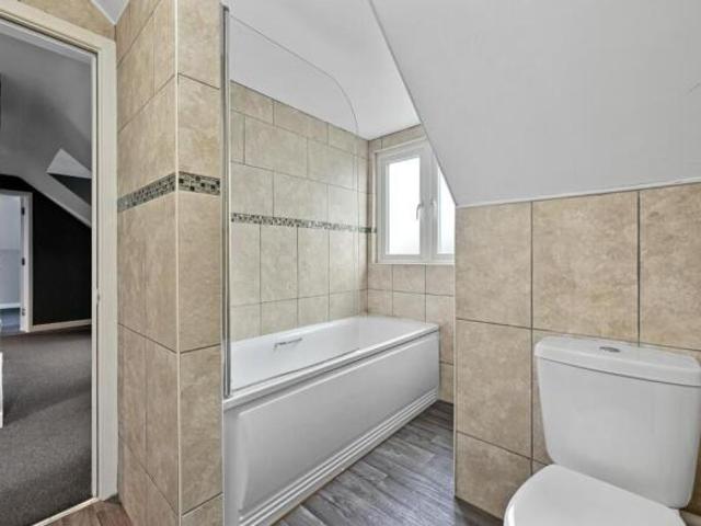 Flat for rent in Twickenham, Greater London