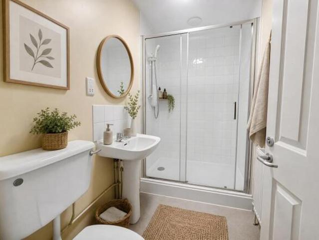 Flat for rent in Heigham Grove, East Bank