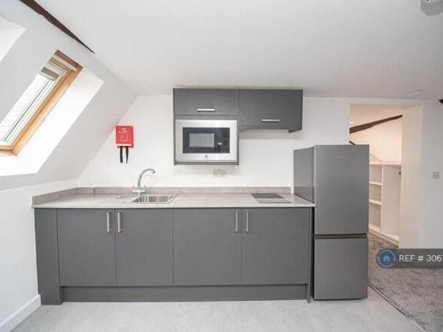 Flat for rent in Nether Hall, Leicester