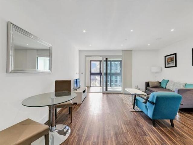 Flat for rent in Cat Hill