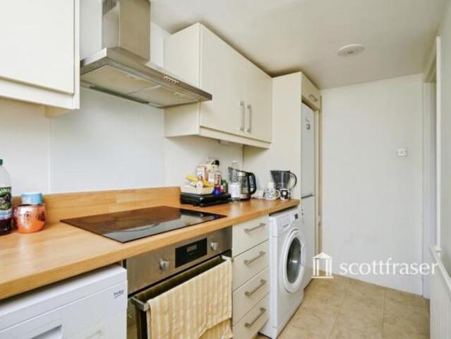 Flat for rent in New Headington, The Slade