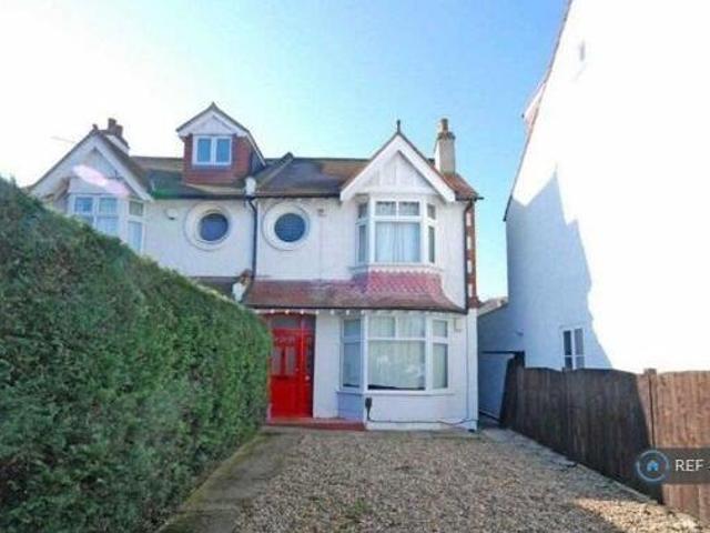 House for rent in New Malden, Greater London