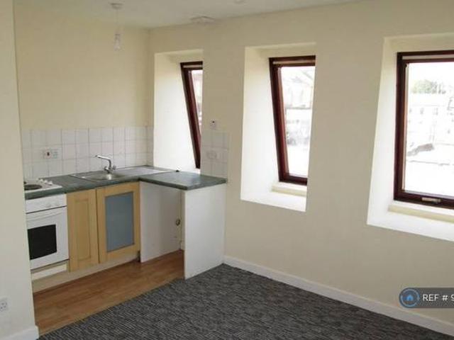House for rent in Lyons, Greater London