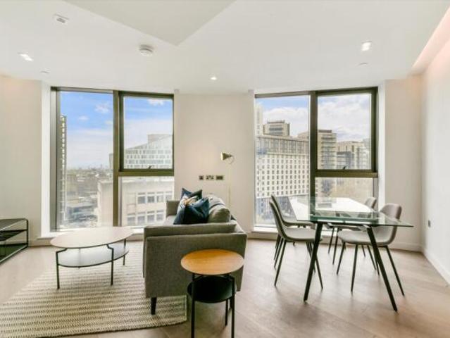 Flat for rent in Cat Hill