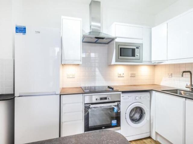 Flat for rent in Cat Hill