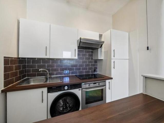 Flat for rent in Newlands, Glasgow