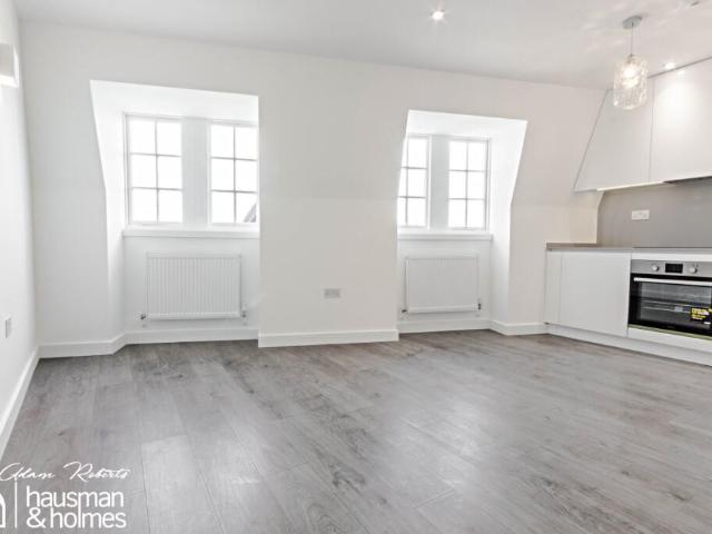 Flat for rent in Golders Green