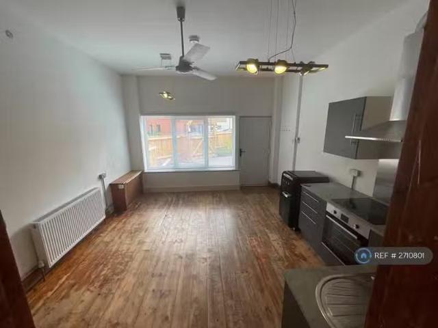 House for rent in Penn Hill, Poole