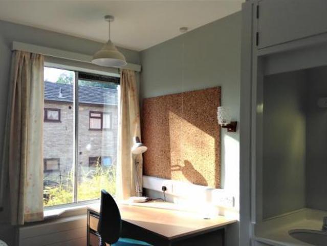 House for rent in East Bank, Norfolk