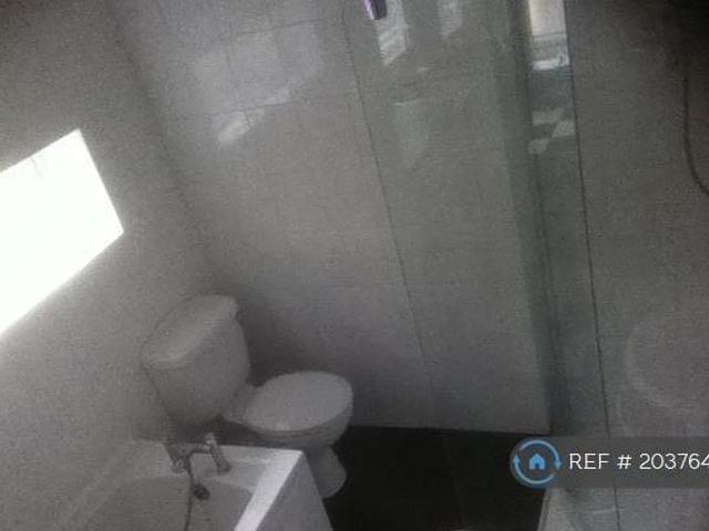 House for rent in Chilvers Coton, Camp Hill