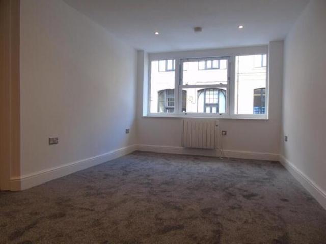 Flat for rent in Key Street, Suffolk