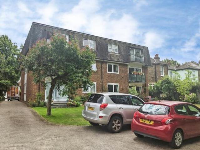 Flat for rent in Wallington, Greater London