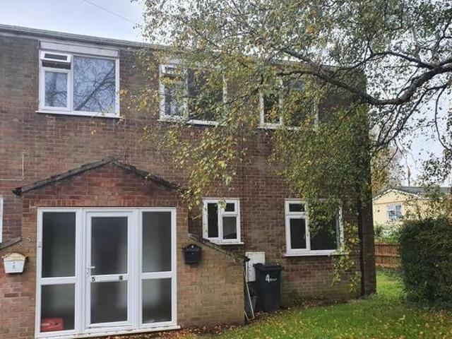 House for rent in Lyons, Greater London