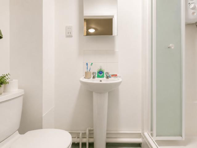 Flat for rent in St. Mildred's, The Bridge