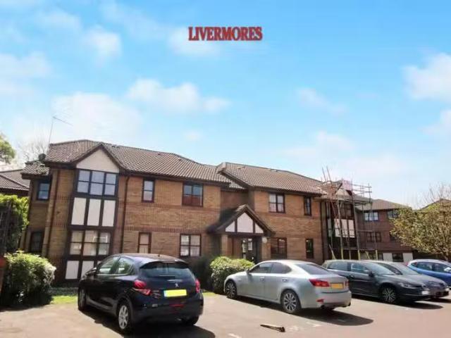 House for rent in Clewer Village, Windsor