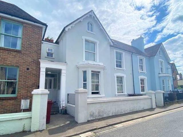 House for rent in West Sussex
