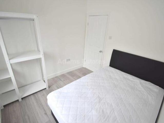 Flat for rent in Tilehurst, Reading